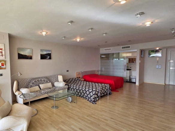 Studio avec vue sur la marina à Puerto Banús