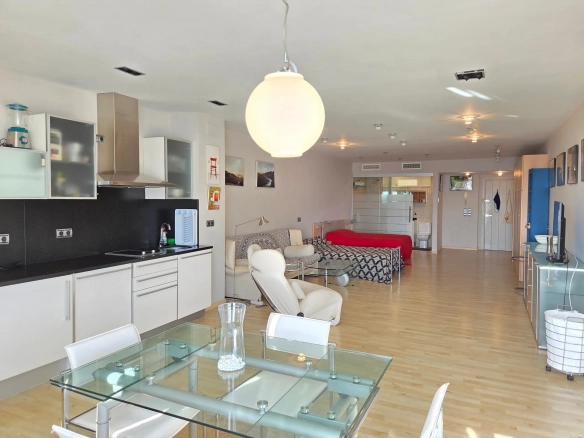 Studio avec vue sur la marina à Puerto Banús