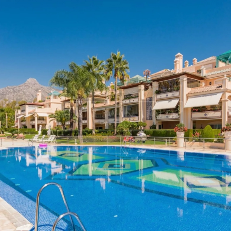 Image 9 from Penthouse Living on Marbella’s Golden Mile – Best House Marbella