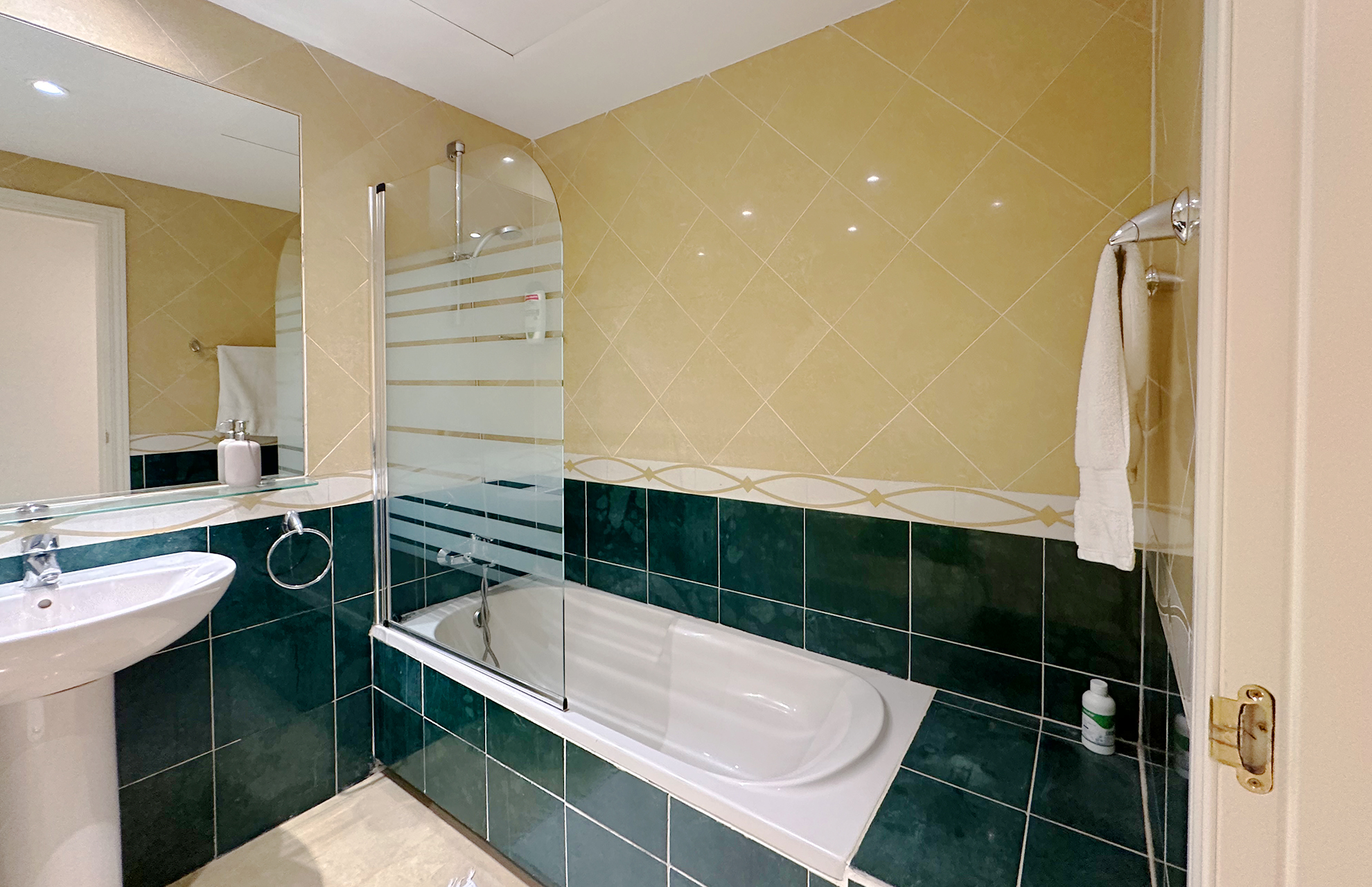Ground Floor Apartment in El Embrujo Playa