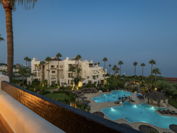 Image 21 from Frontline Beach Penthouse - New Golden Mile – Best House Marbella