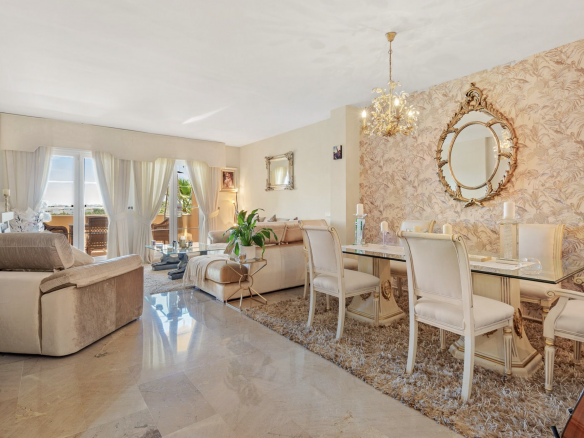 Spacious Apartment with Open Views
