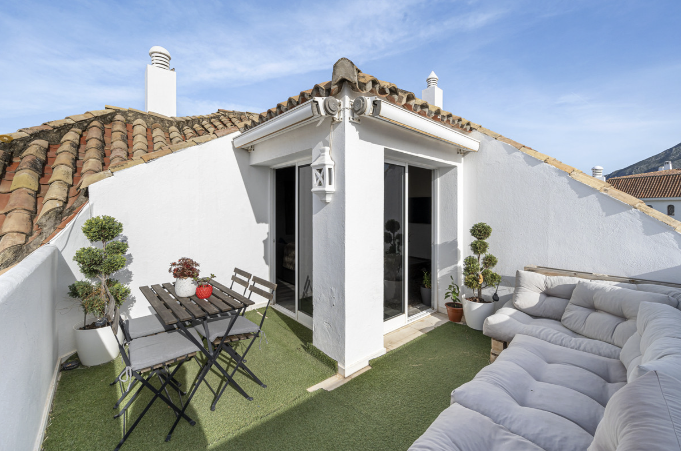 Penthouse in Las Lomas del Marbella Club Area