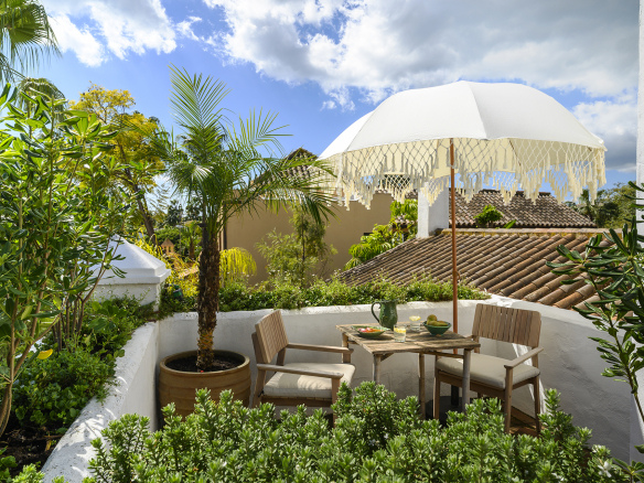 Renovated Villa near El Campanario