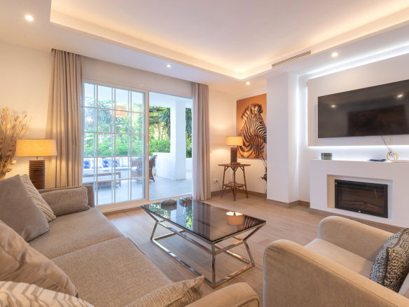 Renovated Apartment in Puente Romano