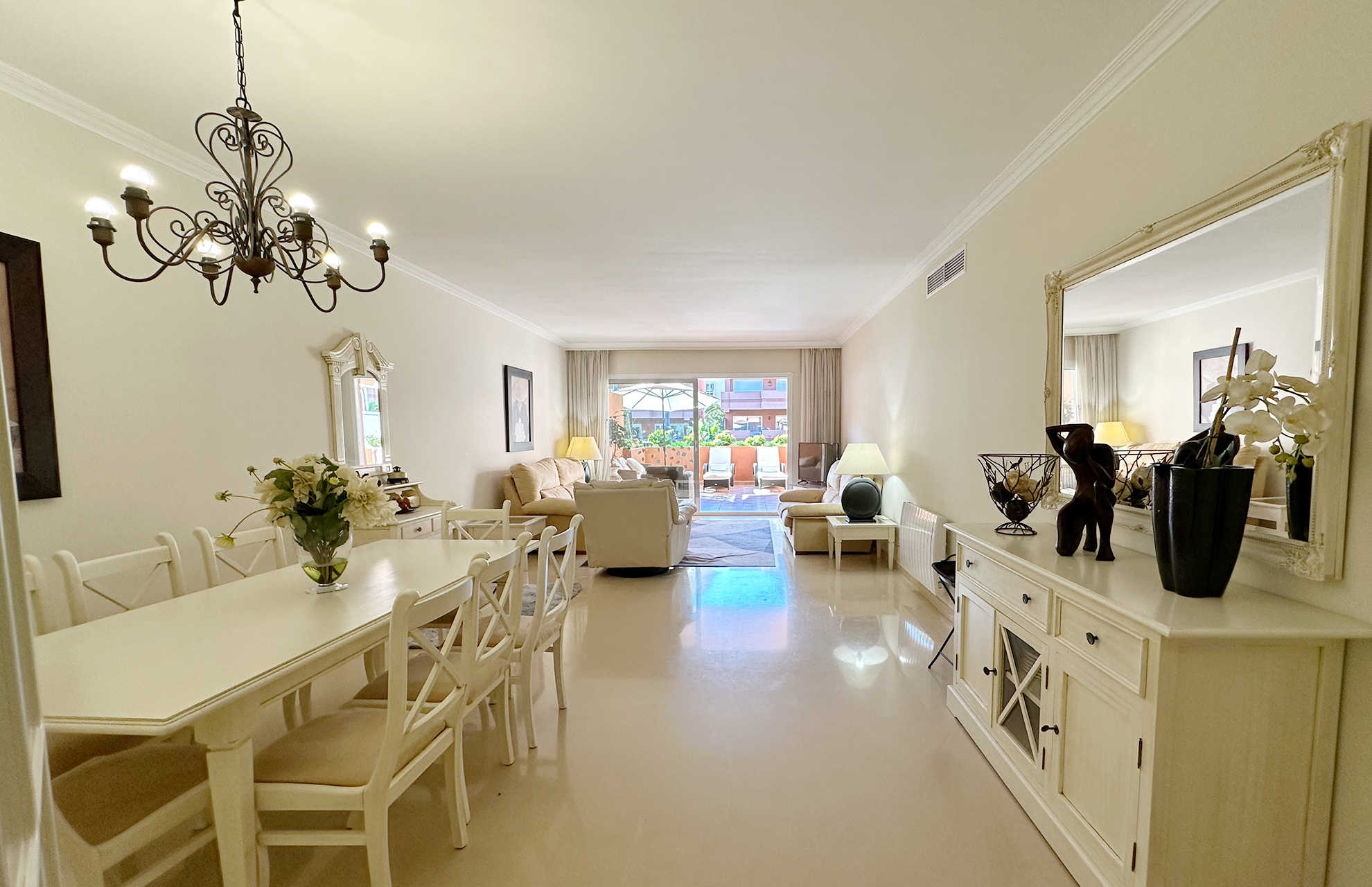 Ground Floor Apartment in El Embrujo Playa