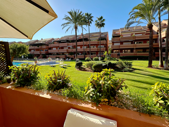 Ground Floor Apartment in El Embrujo Playa