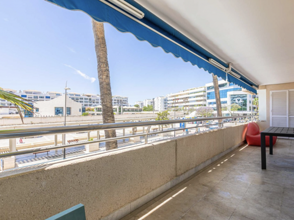 Apartment in Marina Banús
