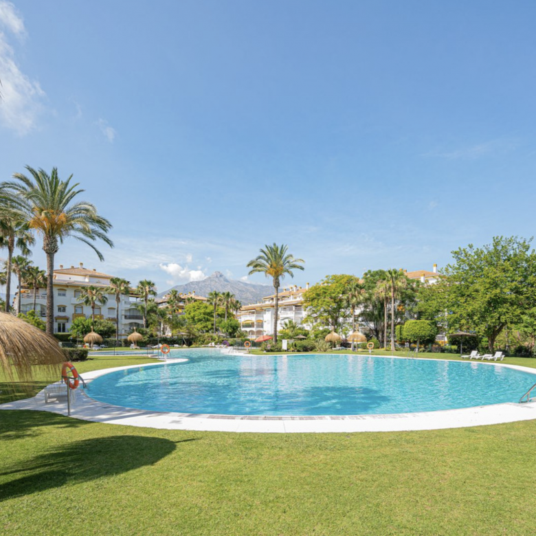 Image 5 from Bright Corner Apartment Near Puerto Banús – Best House Marbella
