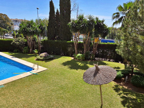 Image 17 from Apartment with Great Potential in El Rodeito – Best House Marbella