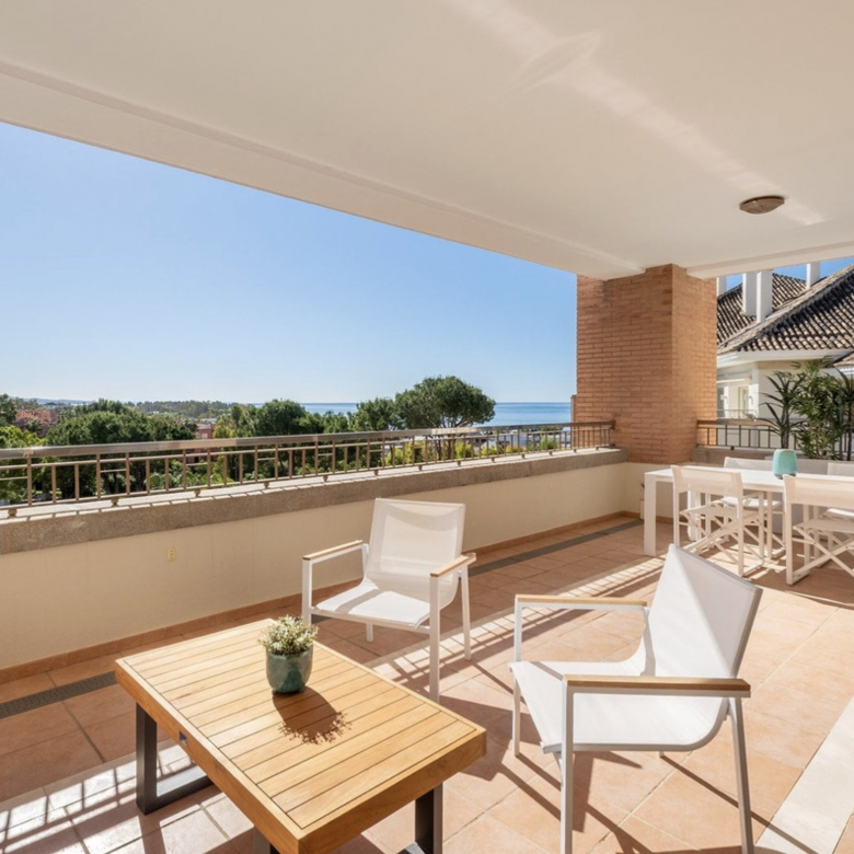 Apartment in La Trinidad – Timeless Living on Marbella’s Golden Mile