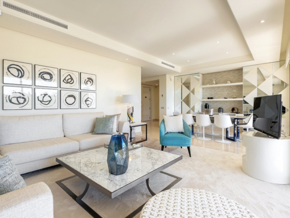 Apartamento en La Trinidad: una vida atemporal en la Milla de Oro de Marbella