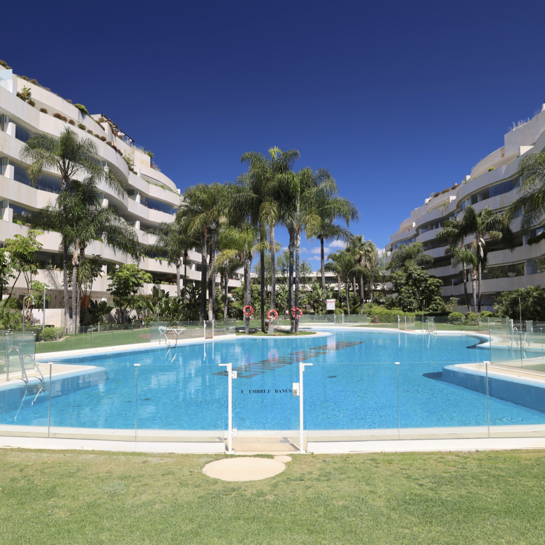 Exclusive Garden Apartment in Embrujo de Banús
