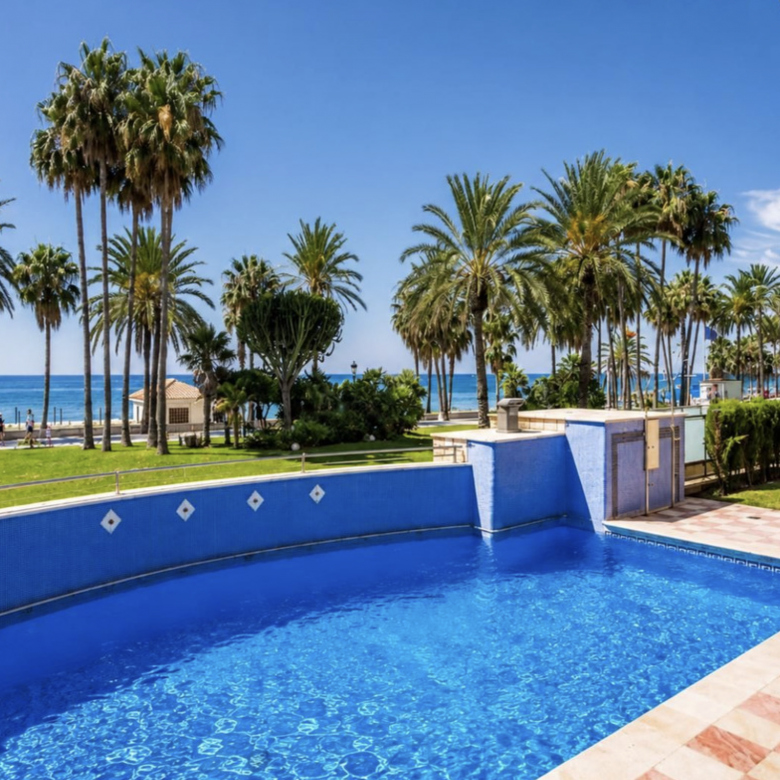BEACHSIDE RENOVATED APARTMENT IN NUEVA ALCÁNTARA