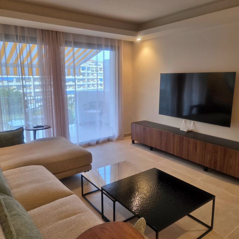 Renovated Apartment in Jardines del Puerto