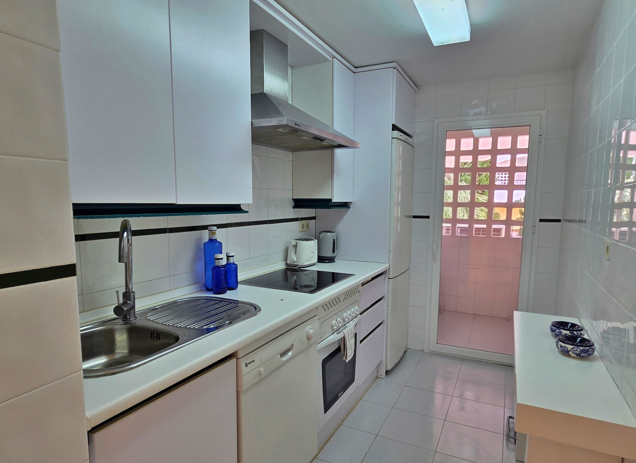 West-Facing Apartment in Dama de Noche