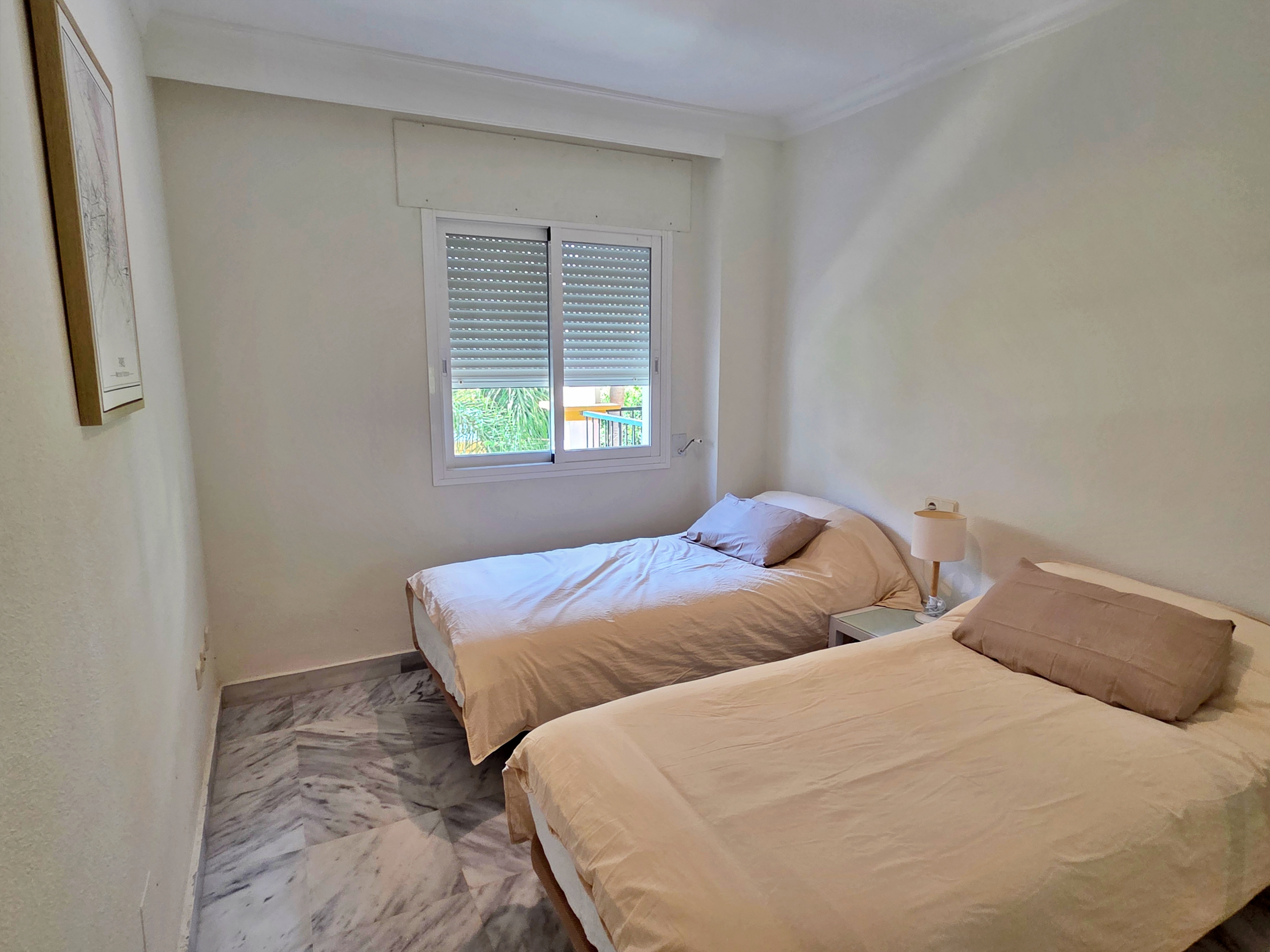 West-Facing Apartment in Dama de Noche