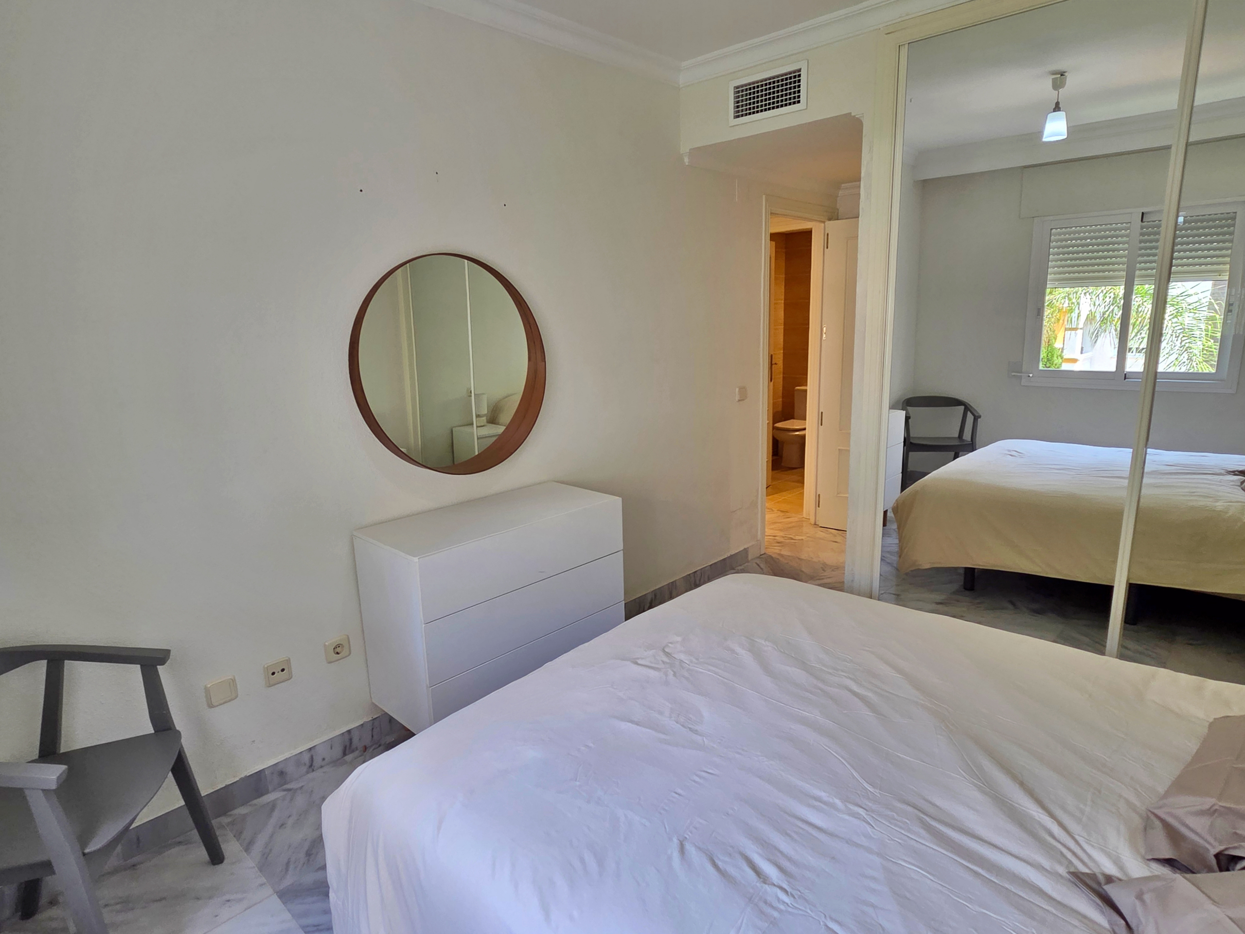 West-Facing Apartment in Dama de Noche