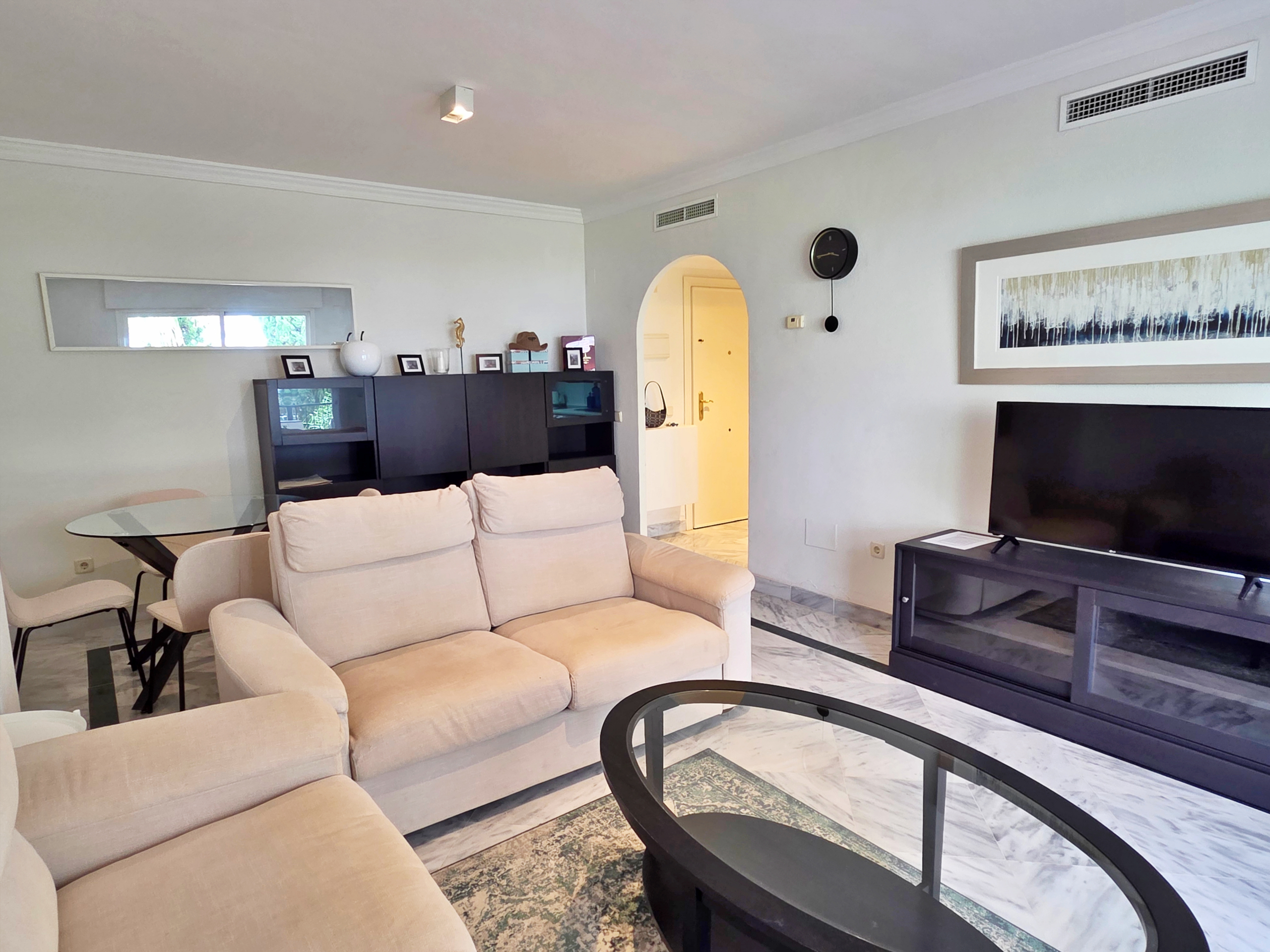 West-Facing Apartment in Dama de Noche