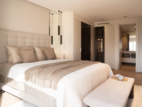 Ático contemporáneo en Magna Marbella<br/>