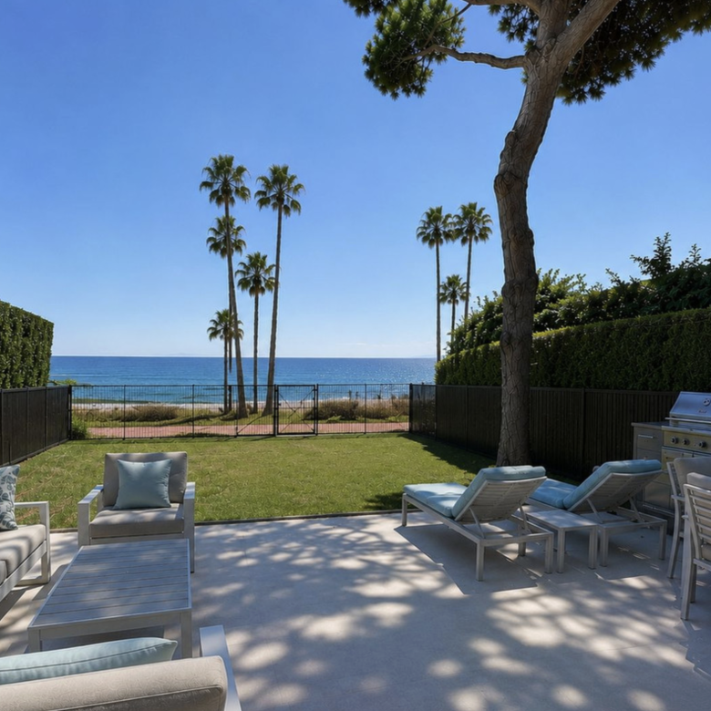 Renovated Beachfront Home in Venalmar, New Golden Mile